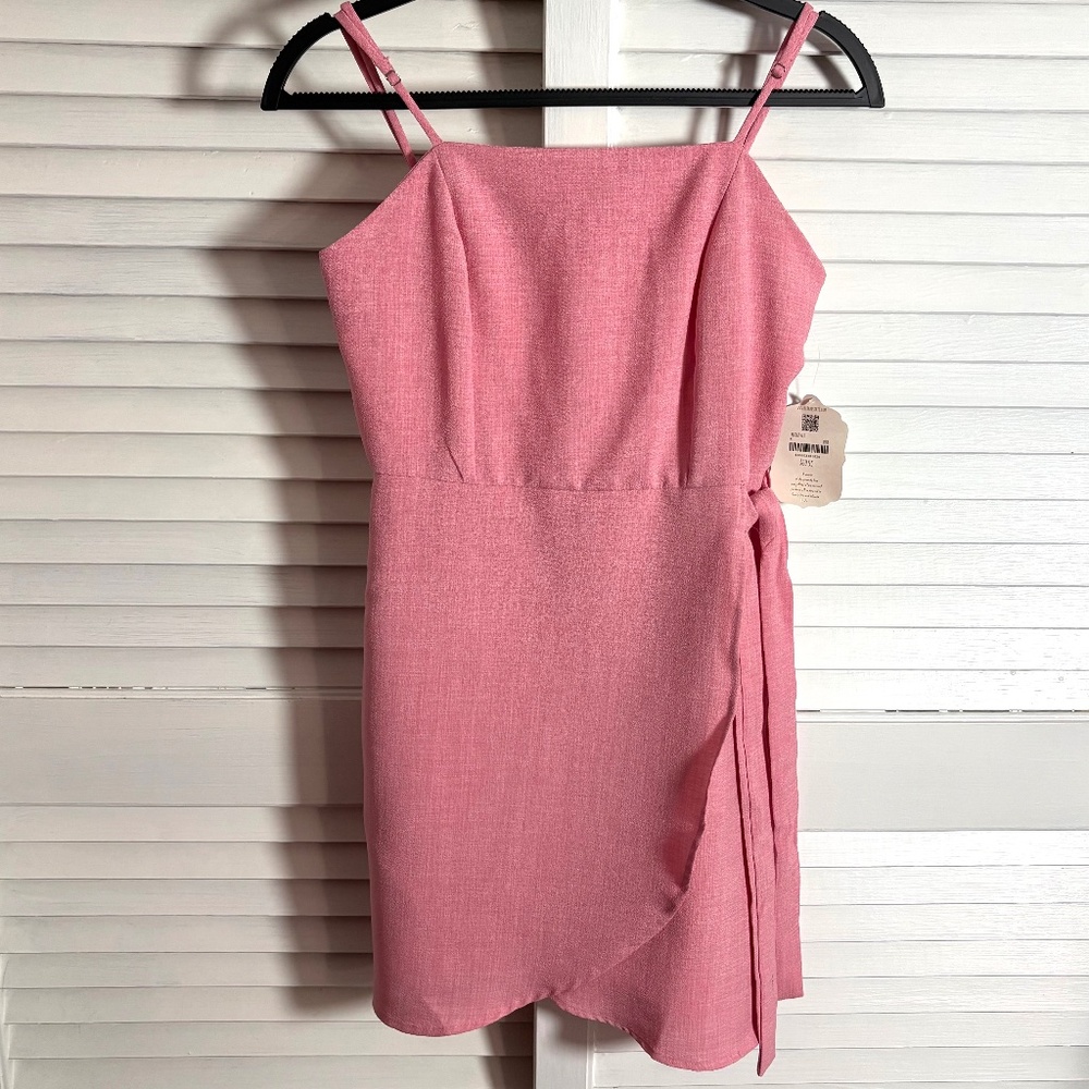 Altar’d State Women’s SZ M Pink Wrap Front Adjustable Spaghetti Strap Dress